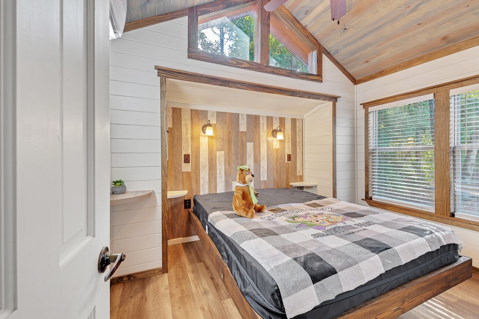 Cabin Bedroom