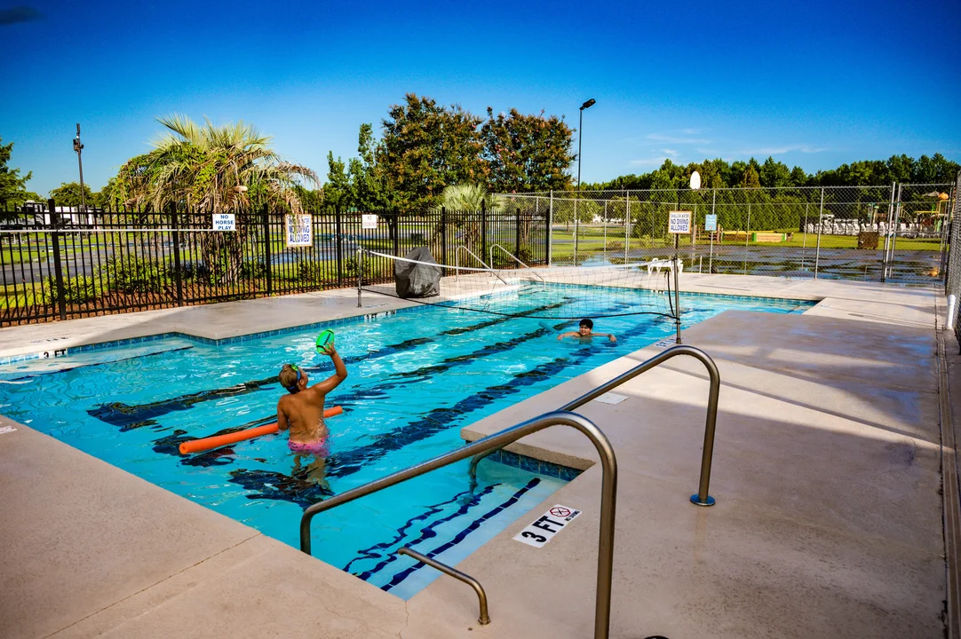 Volleyball Pool at Yogi Bear's Water Zone